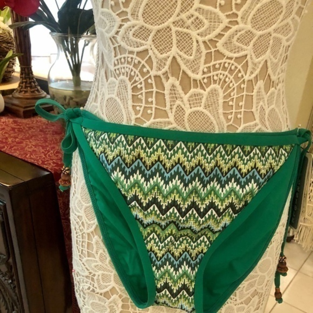 🌸Lucky Brand Swim Bottoms💚